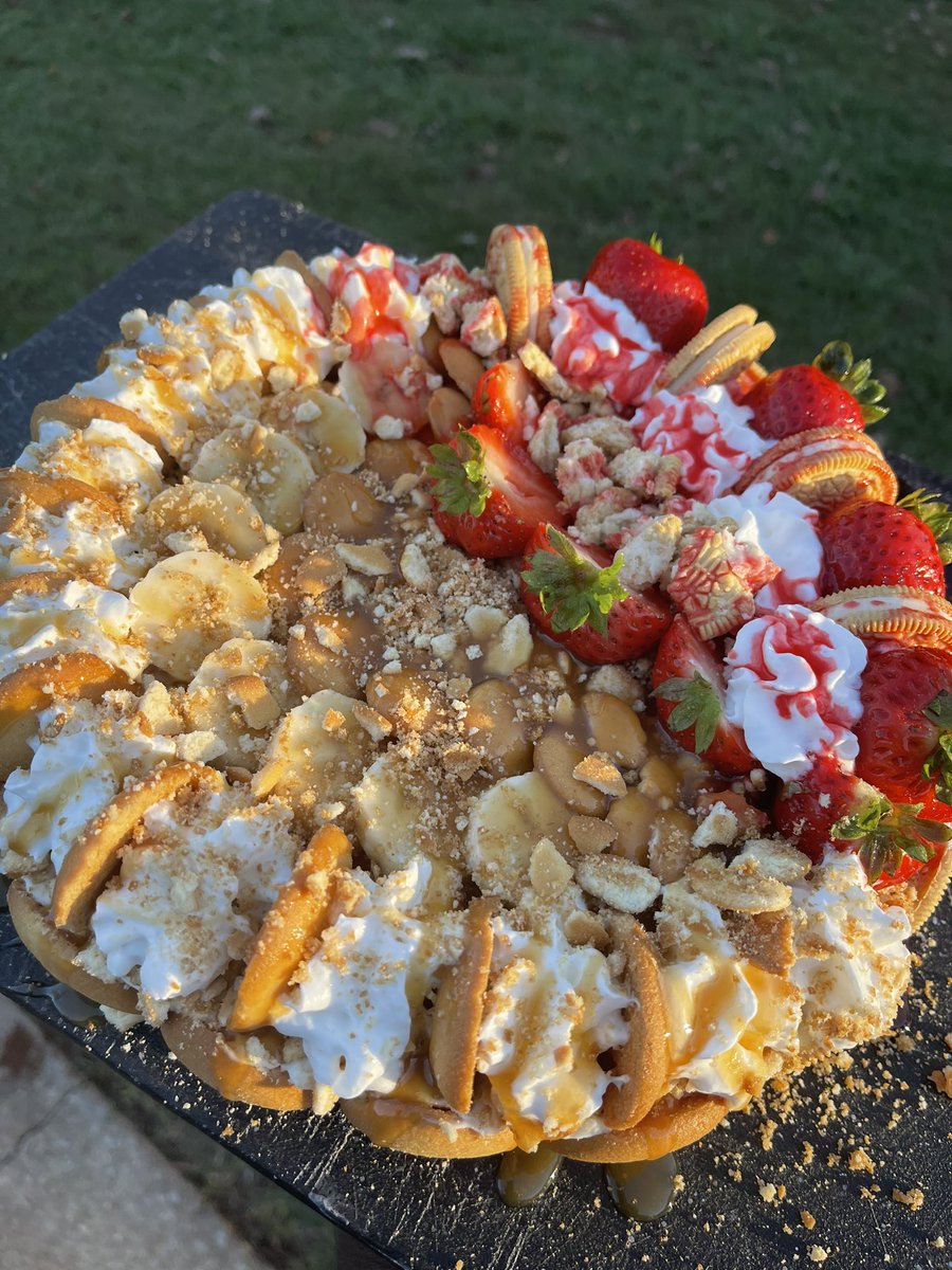 This is literally my first time making this Half &amp; Half Cheesecake 😩❤️‍🔥 it’s look like SEX! #aamu #foodporn