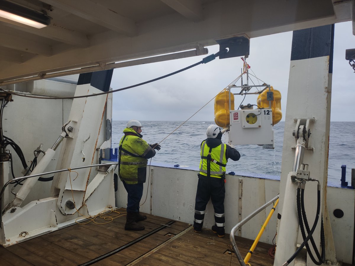 A team of scientists are currently at sea off the coast of Gisborne onboard NIWA research vessel Tangaroa, deploying sensors to detect slow slip earthquakes on the Hikurangi Subduction Zone.
eastcoastlab.org.nz/news/article/2…