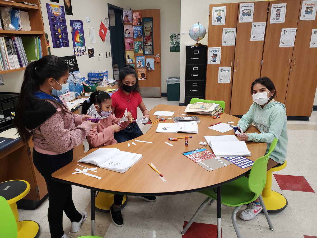 Lauressa Pitz (@pitzplace) on Twitter photo It's been busy in AIM <a href="/OMESOwls/">Oak Meadows ES</a>! Each grade level has been deep in research for their PBL projects! They make hard work look so fun! @AlejandroGongo1 #AIM4Manor It's been busy in AIM <a href="/OMESOwls/">Oak Meadows ES</a>! Each grade level has been deep in research for their PBL projects! They make hard work look so fun! @AlejandroGongo1 #AIM4Manor