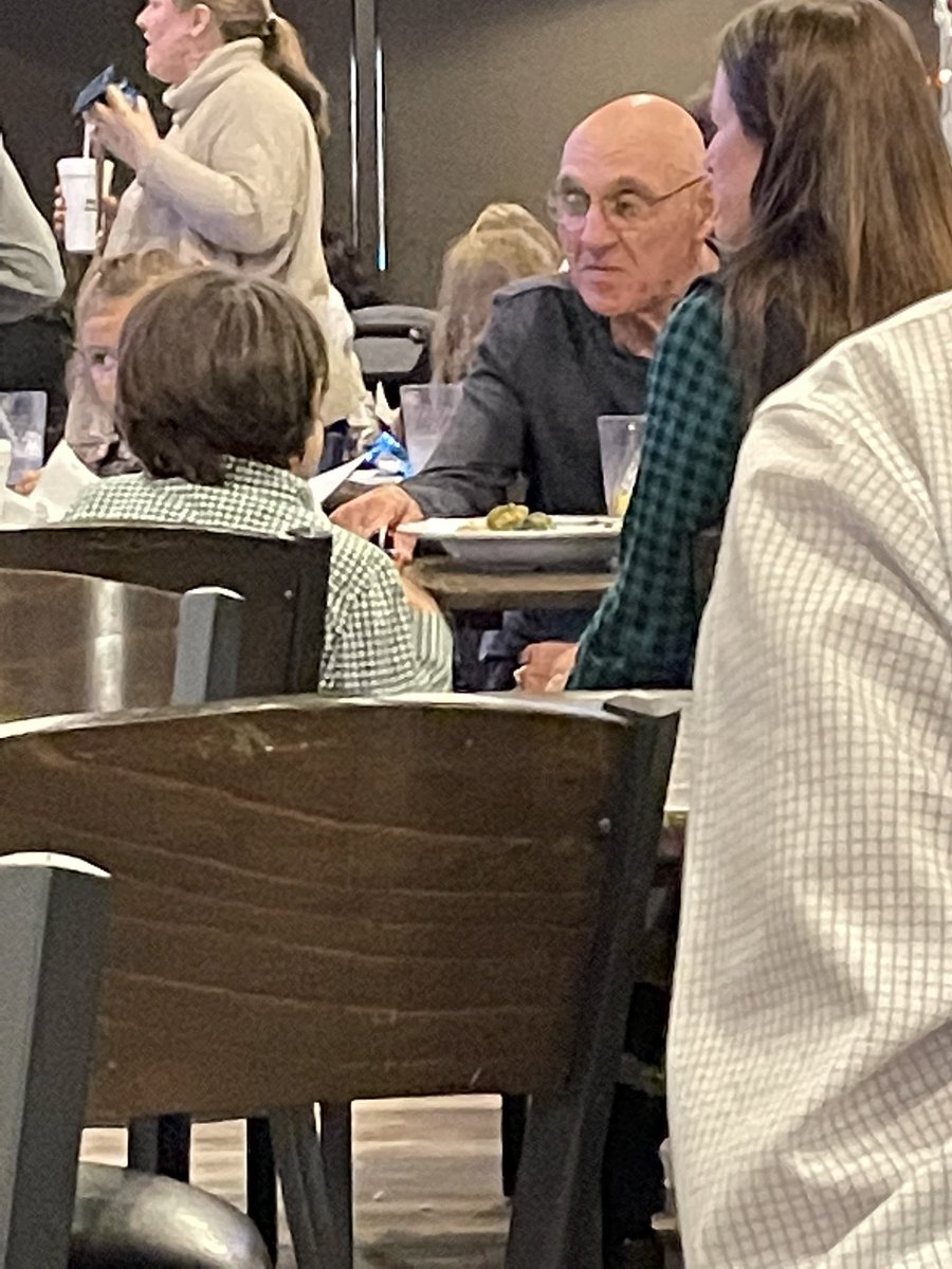 markbusic's tweet photo. @notthefakeSVP SVP must have found a time machine and went into the future, then came back. https://t.co/ejTb3amOc2