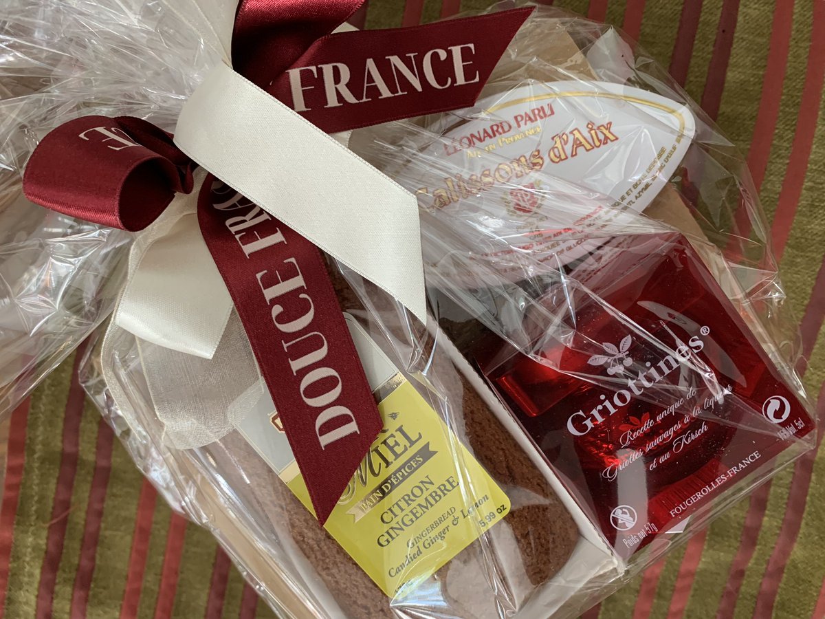 tudoralexis1's tweet photo. Picked up some gifts at Douce France on Danforth. Step in there and you’re transported to a petite épicerie fine française complete with chocolates, cheese &amp; little pleasures. Christel has been curating fine French produce for years now much to the delight of Torontonians. 🙏🏽 https://t.co/JKEN4V9uxl