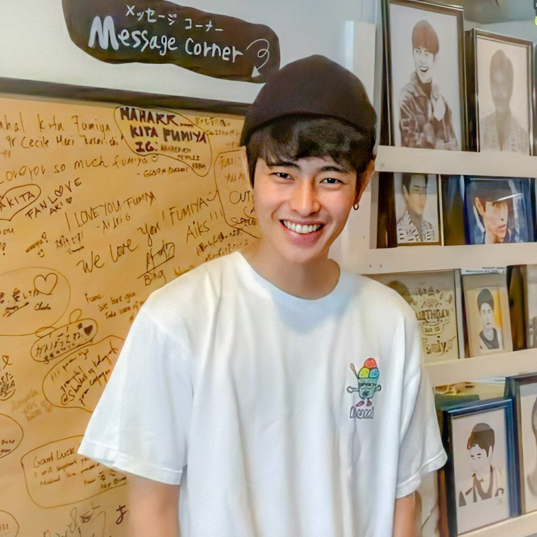 Allie64460971's tweet photo. Mahal Kita alam mo ba yun,malamang hindi hehe.

FUMIYAOnSUKKIRI 
@fumfumfum3 
#FumiyaSankai 
@ntv_sukkiri https://t.co/FI5bHldOPL