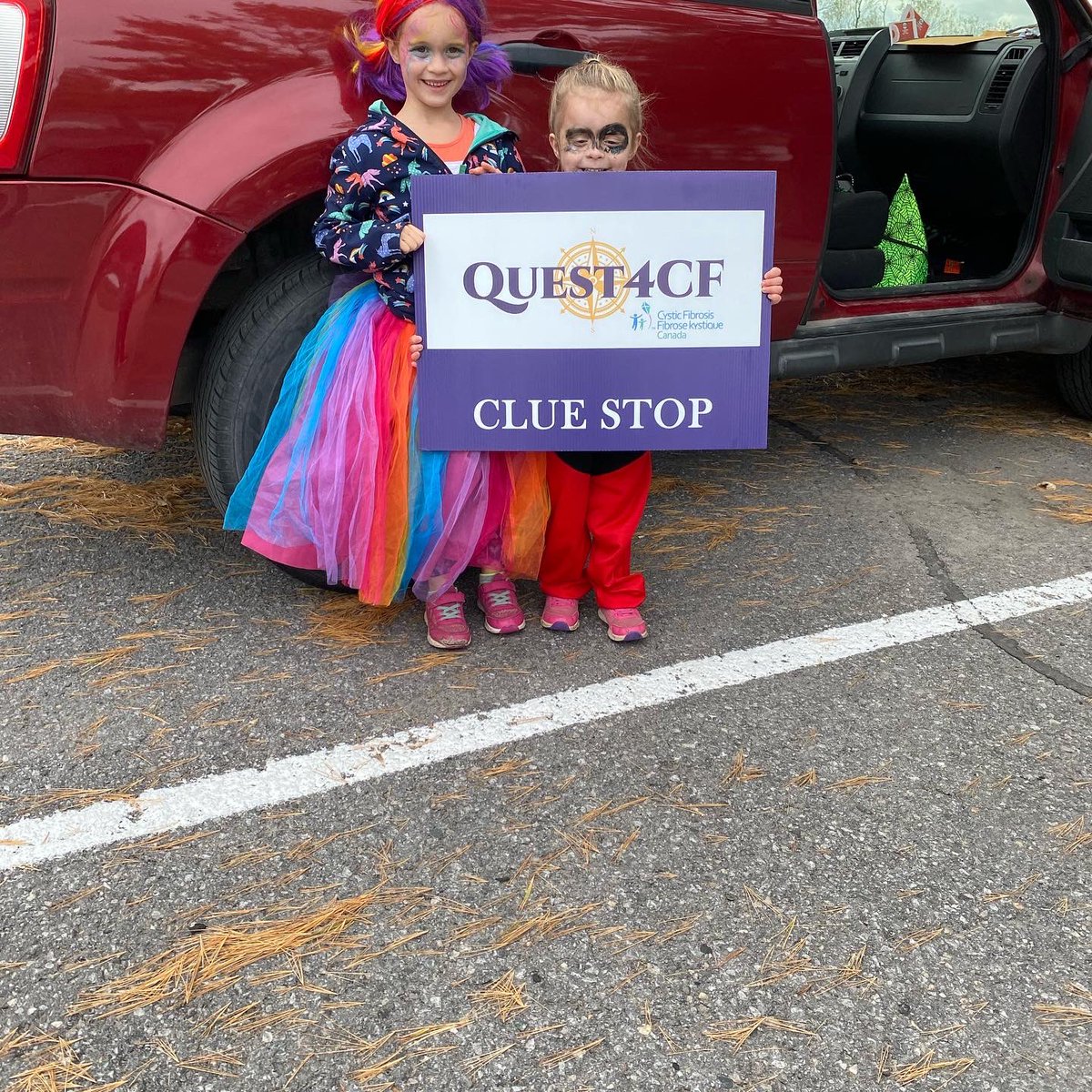 megamberknowles's tweet photo. Great day at #Quest4CF Ottawa today raising money for @CFCanada! So much fun seeing our Questers creative costumes! You can donate to our team here! https://t.co/sRpq3wjQjk https://t.co/NNqL4zXzDf
