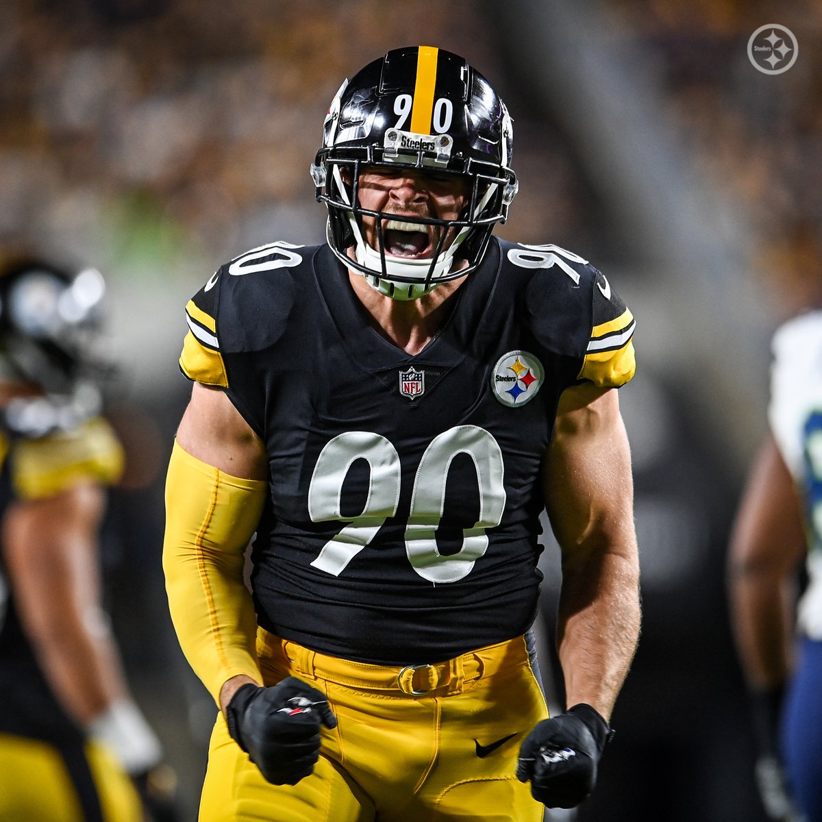 steelers's tweet photo. 😤😤😤😤 https://t.co/5959FrC6Tt