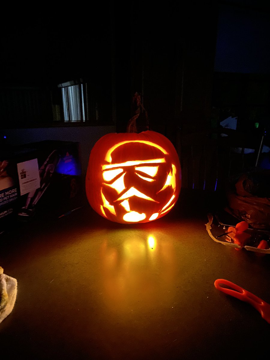 GizzeeG's tweet photo. Pumpkins from my garden!!! @FarmersMktverse #FMVHalloween LETS GOOOO!!!! @FMVDrew @GratefulDegen https://t.co/rmdFhfXw56