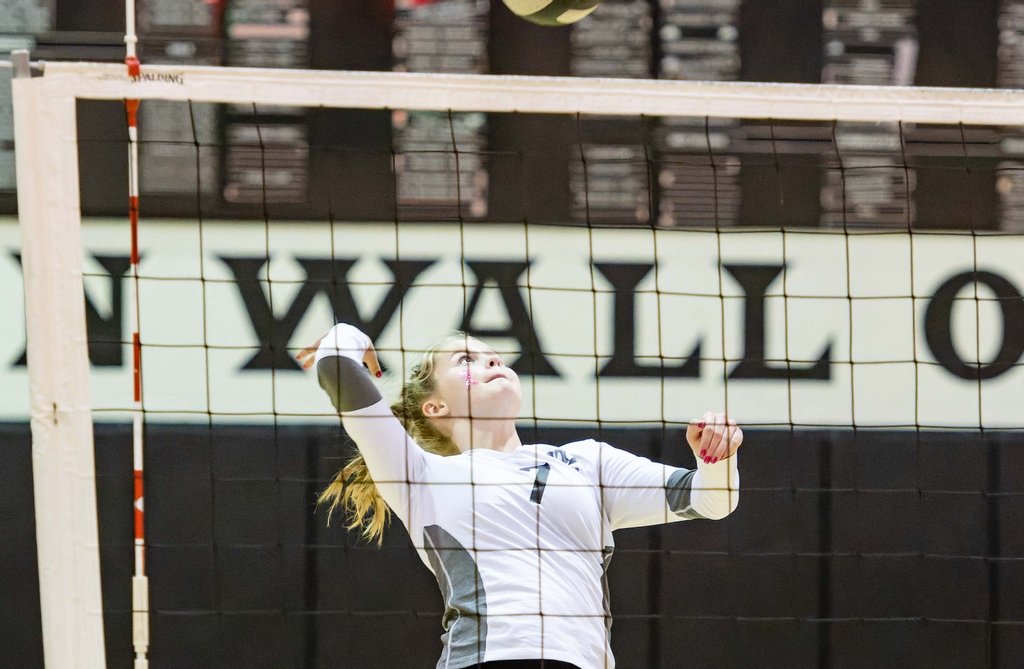 JV Volleyball - Heritage travels to Dominion and comes away with a 2-1 victory - bit.ly/2YX0I9Y

<a href="/TitanAthletics2/">Titan Athletics</a> <a href="/HHSChaosCrew/">HHS Chaos Crew</a>
<a href="/HHSPrideSports/">HHSAthletics</a> <a href="/RoarPride/">Heritage High School</a> <a href="/Heritage_Pride/">Heritage Volleyball</a>