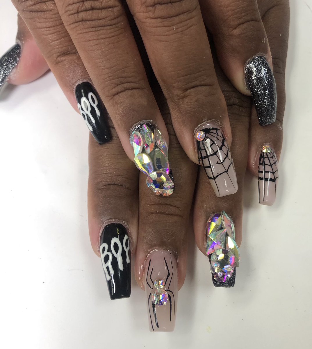 Shonnece's tweet image. @thenailpicasso got me Boo'd Up…literally….

#SheUnderstoodTheAssignment #DMVNails #NailArt #HotNails #NailsOfInstagram #NailsOnFleek #WalkingBillboard