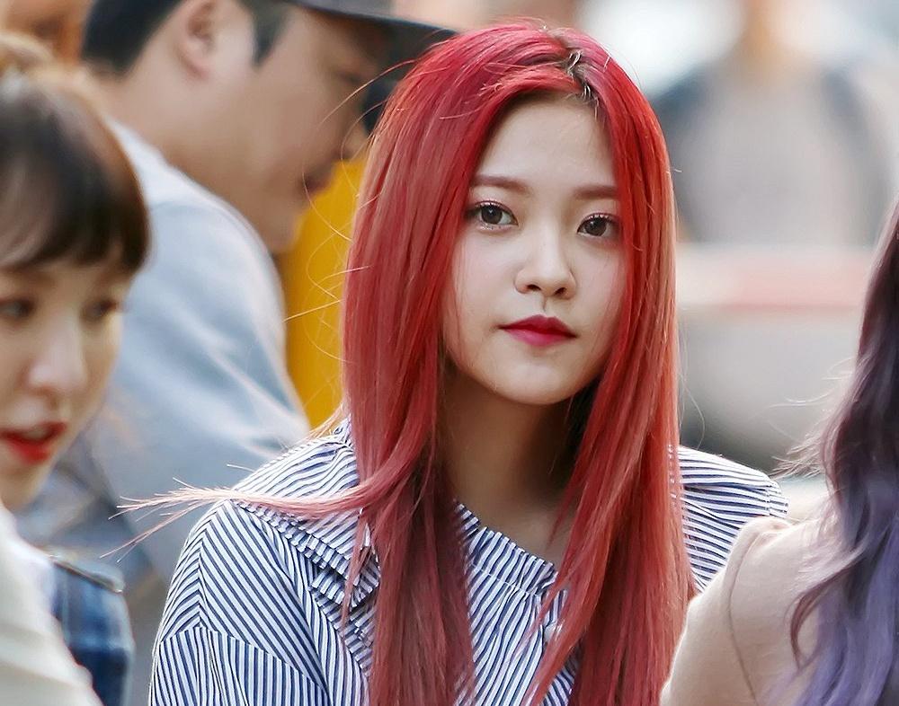 REDSAVAGETWT's tweet photo. ᥫ᭡ ｡  #ℝ𝔼𝔻𝗦𝗔𝗩𝗔𝗚𝗘 : ( 𝓝 ) updαtє ៸៸  𝗲𝘃𝗲𝗻𝘁  ⁒ #NCBeggining ₊ #BreakingNC  ‿   ⿻  #AKKO

Nuestra pequeña cerecita hoy se lanzó a el evento de estás niñas todas guapas, como disfrutó tanto el evento había olvidado subir sus fotos, pero miren que feliz y guapa https://t.co/1z2Lx1Q6o8