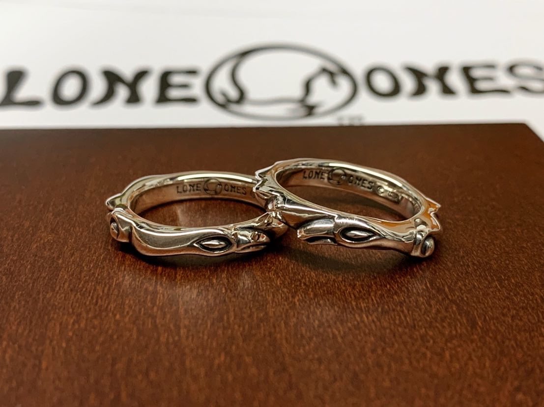 Lone Ones Japan Official S Tweet おはようございます 本日もそごう横浜店オープンしております 今回はペアリングのご紹介です ペアーズメイルリングとペアーズフィメイルリングです 左向きがメイル 右向きがフィメイルです Trendsmap