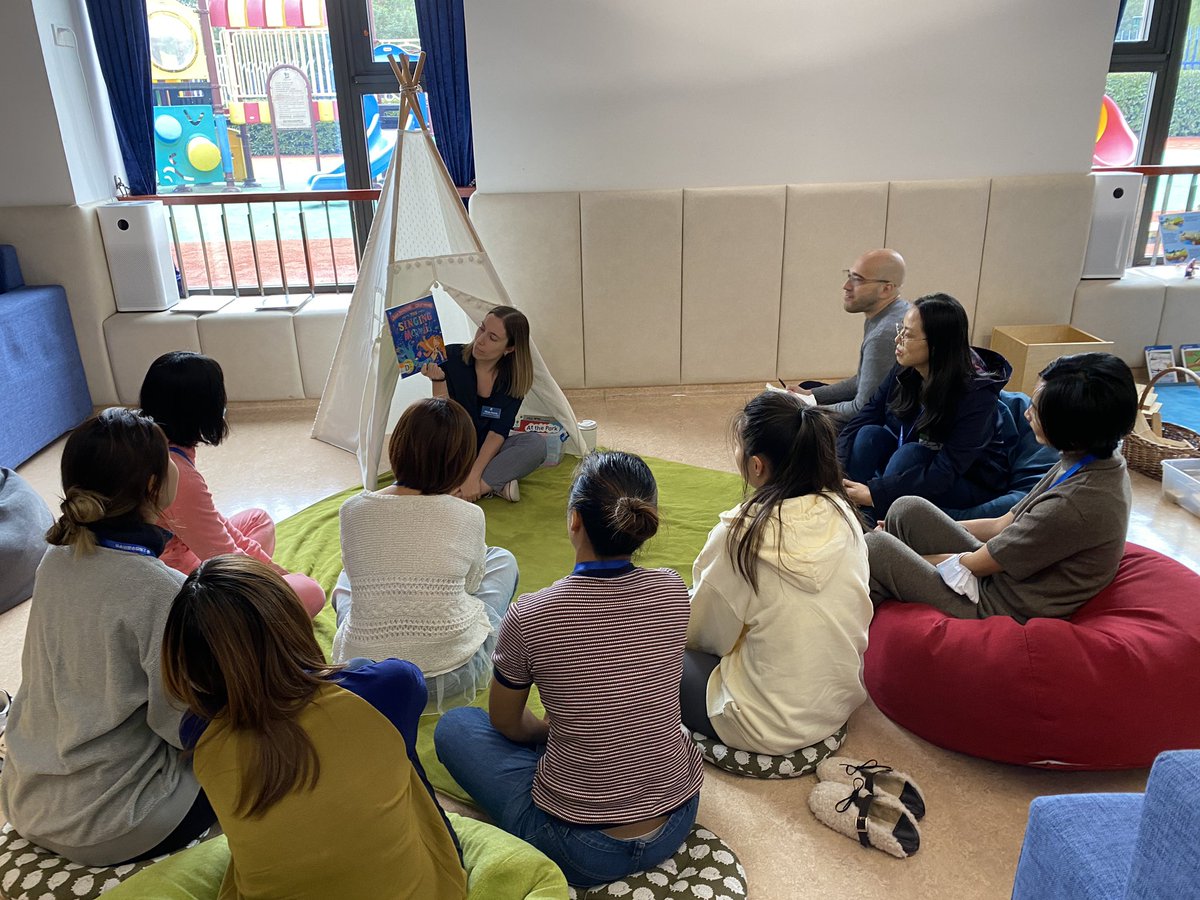 MsNursery's tweet photo. Welcoming our #parents and exploring what #reading looks like in #earlyyears! Picture walks, sound discrimination, story telling and #phonics #wissshanghai https://t.co/roSOWZvNoJ