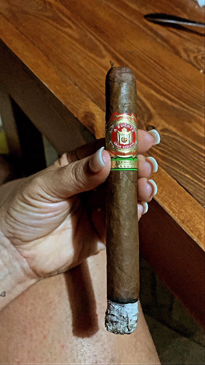 bellizimamichi's tweet photo. Quieres estar… Se constante. #Florfina 
#Doblereserva 
#BuenosHumos https://t.co/IsdEV4c2YM