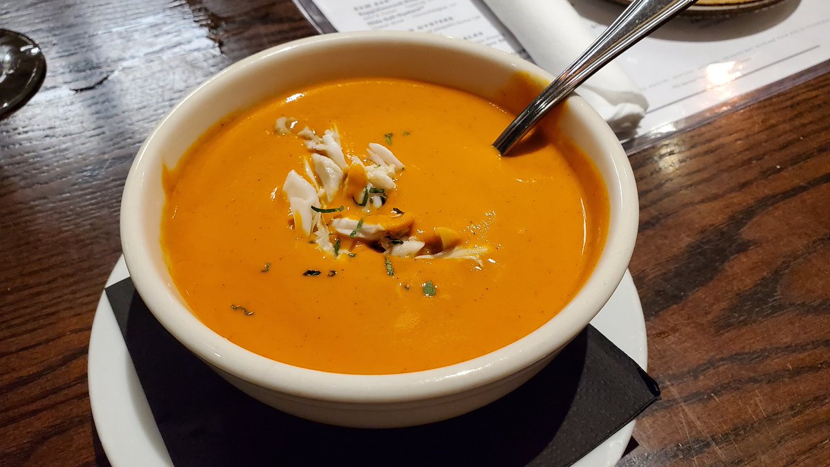 AngelaMarie_72's tweet image. Capital pride! Part two...  excellent food at Union Market. 

 #Colorfest @CapitalPrideDC