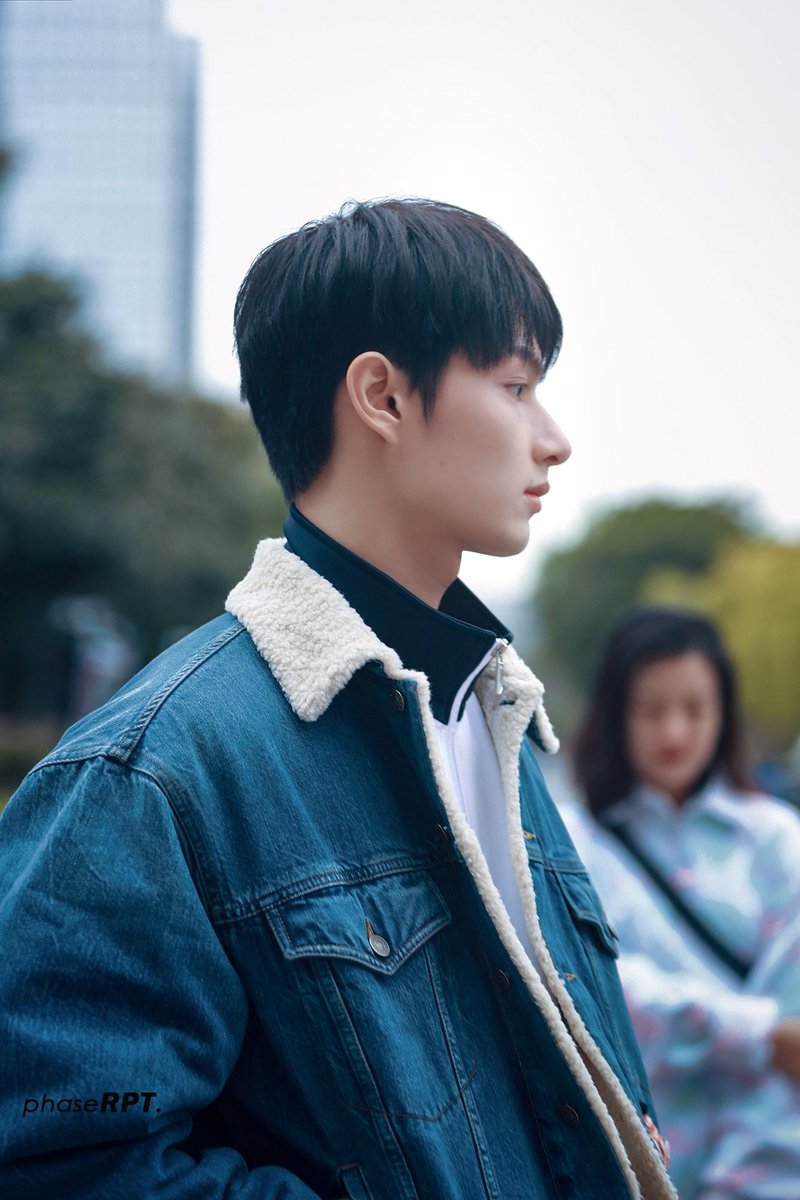 phaseRPT's tweet photo. 20211018 ACTOR JUN

#세븐틴 #SEVENTEEN #준 #문준휘 #JUN #文俊辉 https://t.co/OacyBMXz6m