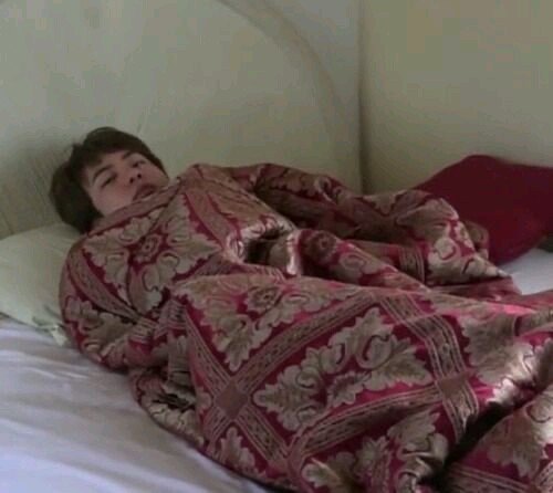 Okul zamanıda kalkasım gelmiyor.😴😷