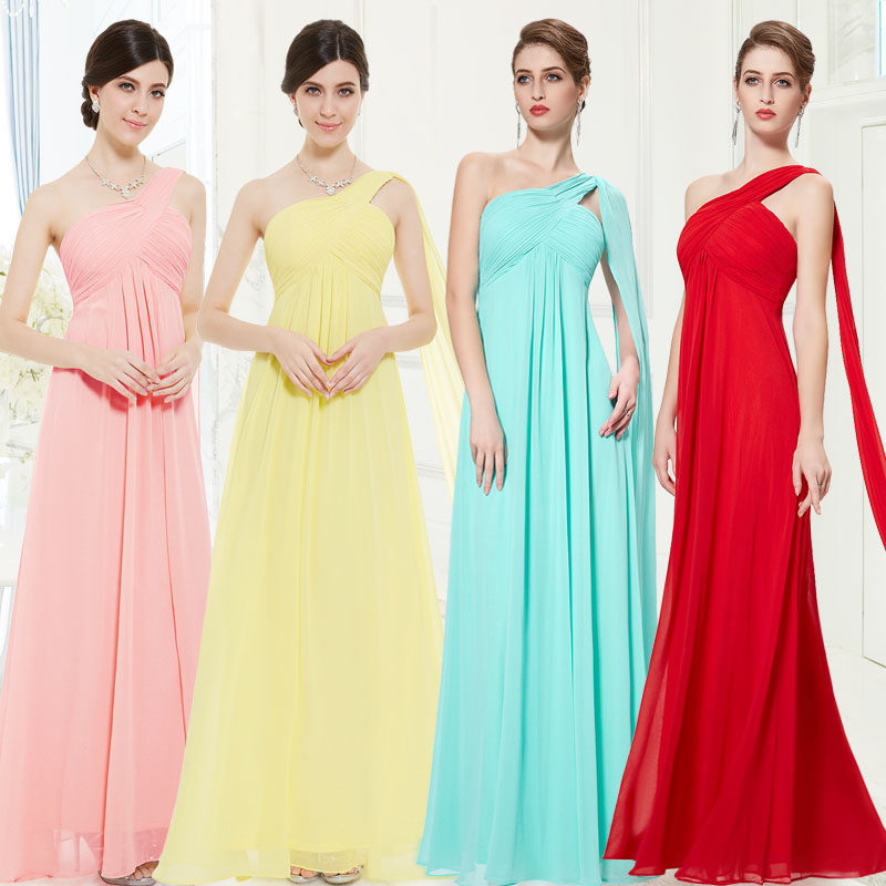 edressbaycom's tweet photo. Love isn't about ridiculous little words. Love is about grand gestures. #edressbay 😀🎉💐�� Wedding dresses &amp; Evening dresses are here: https://t.co/uRcd9bn91k https://t.co/dqCadL5gfk