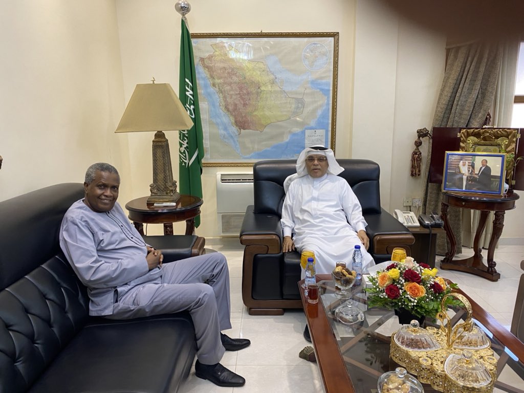 AJaafar900's tweet photo. إستقبل سعادة سفير خادم الحرمين الشريفين لدى السودان على بن حسن جعفر بمكتبه اليوم الأحد سعادة سفير جمهورية كينيا لدى السودان. 
وكان اللقاء للتحية والمجاملة وبحث عدد من القضايا ذات الإهتمام المشترك. https://t.co/TH7rJ0RYOb