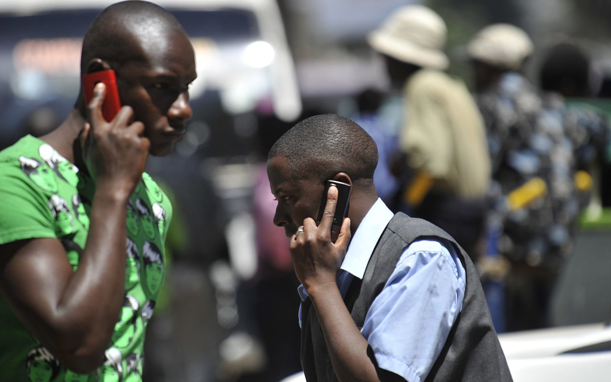 AfricaDiligence's tweet photo. 45,2 milliards USD attendus sur le marché du mobile en Afrique subsaharienne d’ici 2025
https://t.co/1VfL5jLZqc
#AfricaDiligence #IntelligenceEconomique #EtudeDeMarché https://t.co/MDwAlhxFKV