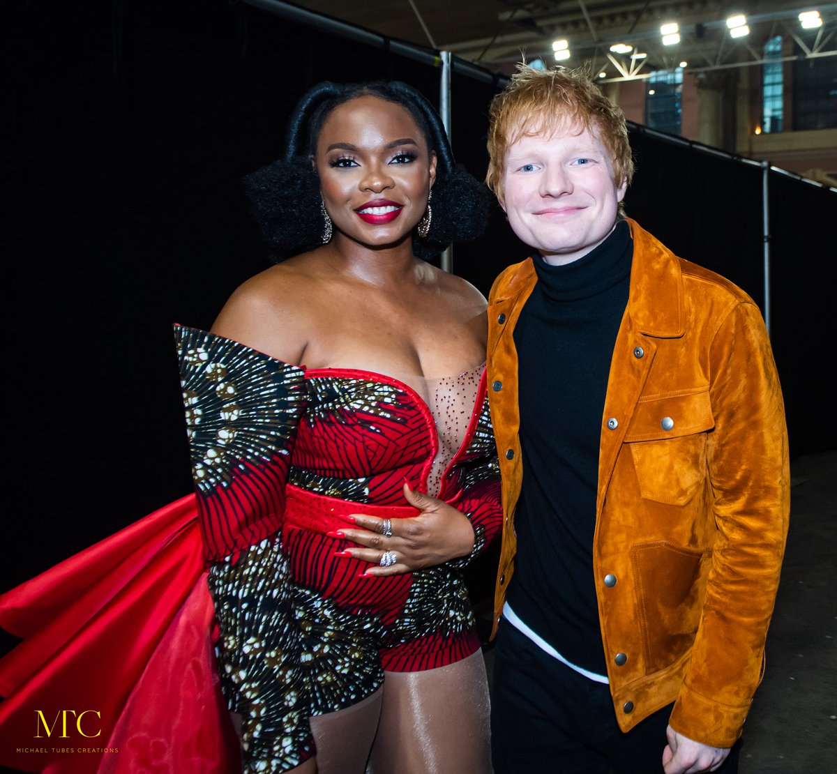 yemialadee's tweet photo. This Jollof wahalla ..... Ghana 🇬🇭 vs Nigeria 🇳🇬 hmmm baba @edsheeran 🤣❤ https://t.co/p5X4MMDDeh