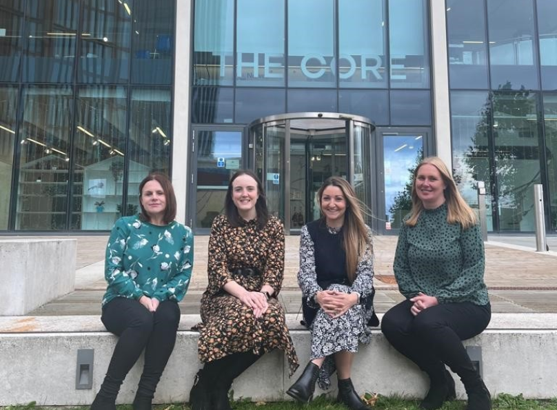 Explain Research tweet media