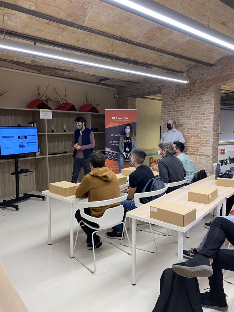 Arrancamos hoy un nuevo batch del Master in #softwaredevelopment 🥳🥳🥳 en @assemblerschool