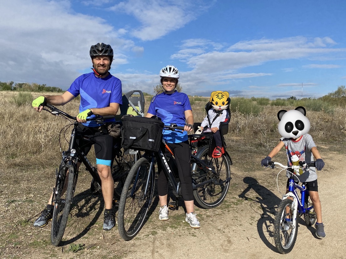 JPconnectedOps's tweet photo. This weekend my 5 year’s old marked a new personal record (11K in 2 hours) while cycling with the family to support the fight to end Pediatric Cancer #BMCGlobalMove #BMCCares #ChildhoodCancer #pediatriccancerresearch
More info in the #event here 👇 https://t.co/tps37u8h5o https://t.co/j3k07eJMzi