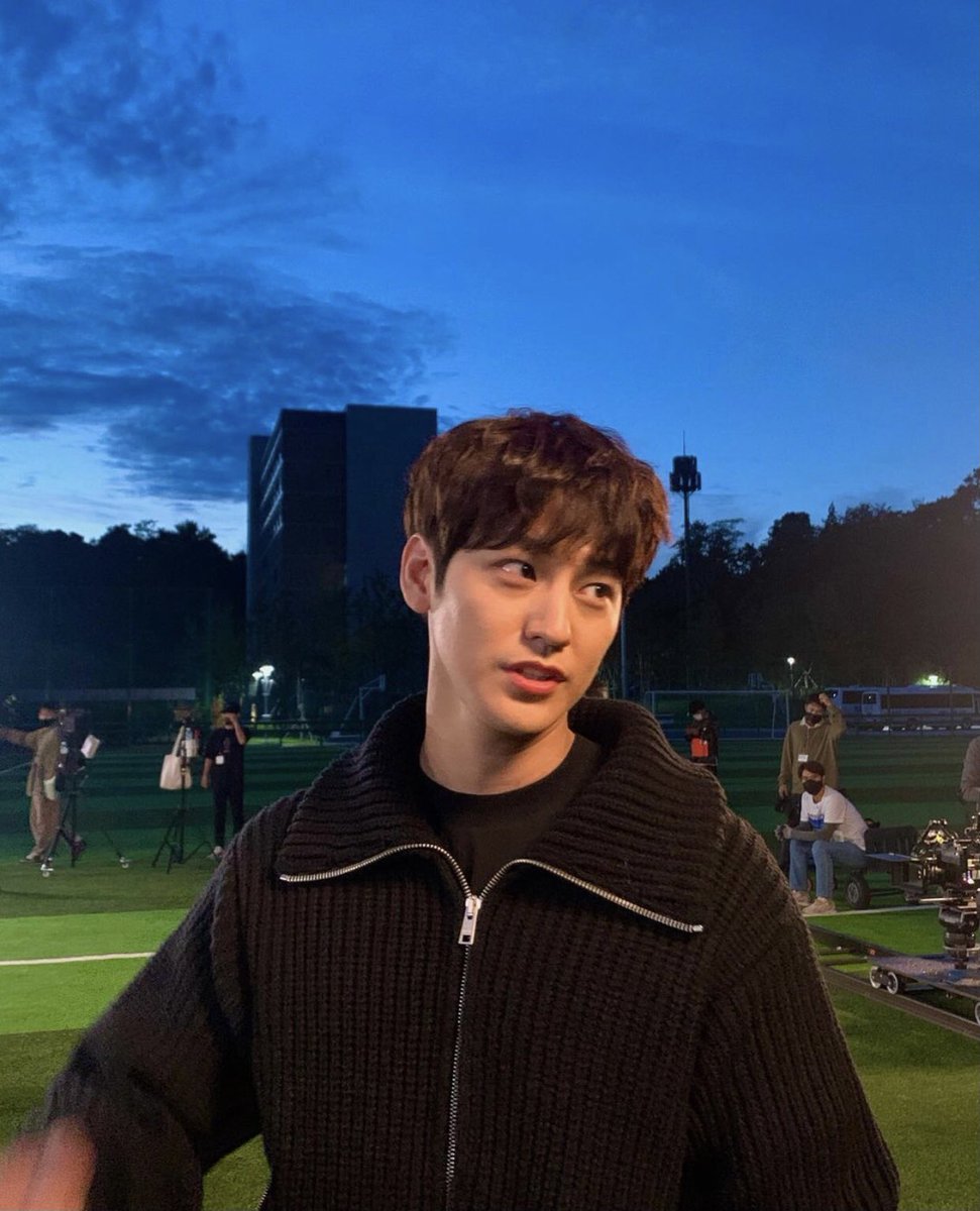 kimbumphofc's tweet photo. [IG UPDATE: @/k.kbeom]

Good way to start this week! 

Kim Bum’s so cute 🥰 

#KimBum #KimBeom https://t.co/eq1bDxafyS