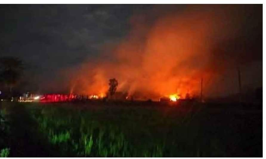 Last night in Pirganj, Rangpur, Bangladesh. Two Hindu villages were  burnt down by jihadis. Hasina was playing flute.