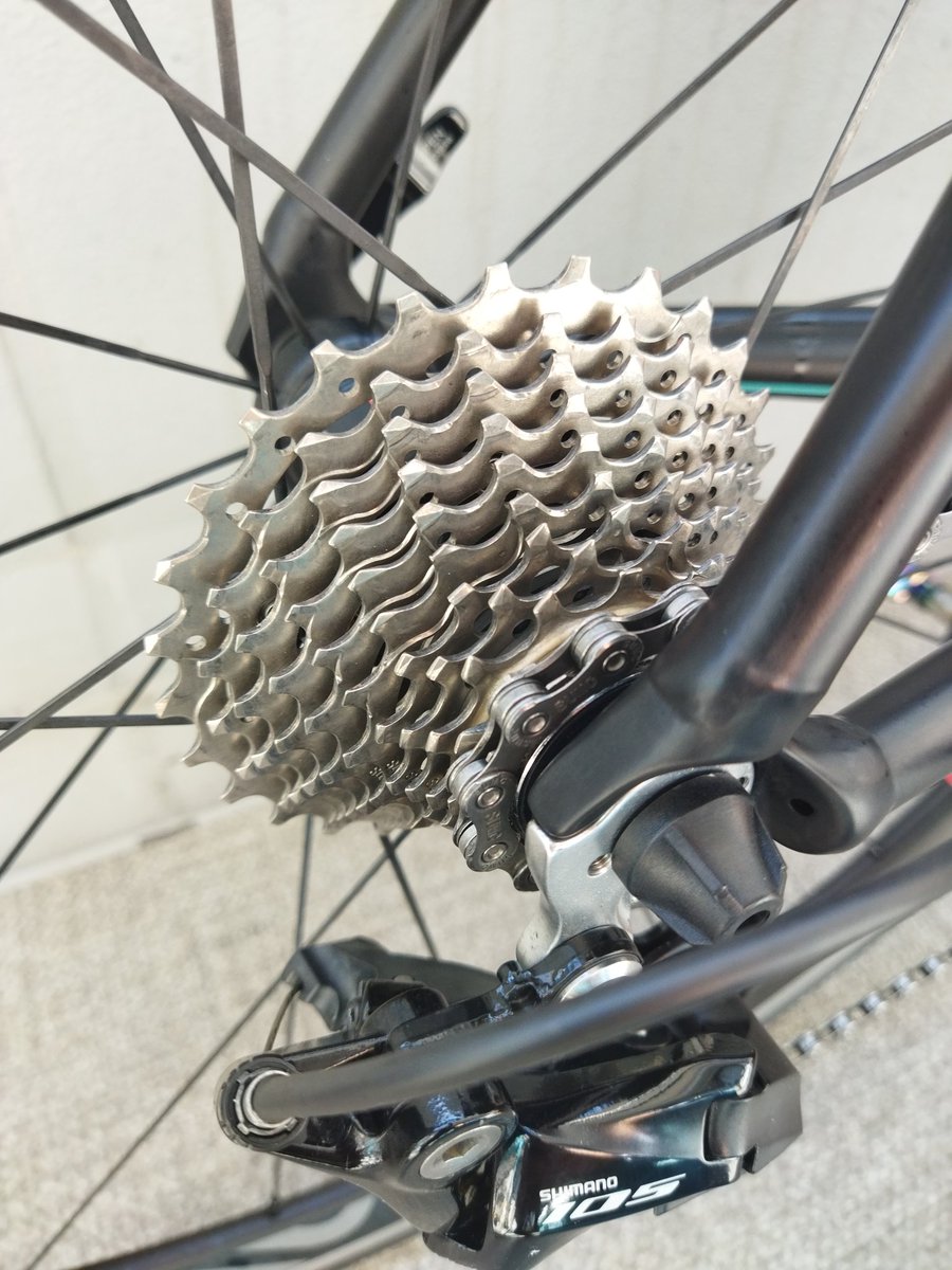 life_kouz_on's tweet image. ((o(´∀｀)o))ﾜｸﾜｸ

弐号機のプーリー通し間違ったのはナイショ😇
#ロードバイク
#Bianchi
#Nirone7
#FENICE