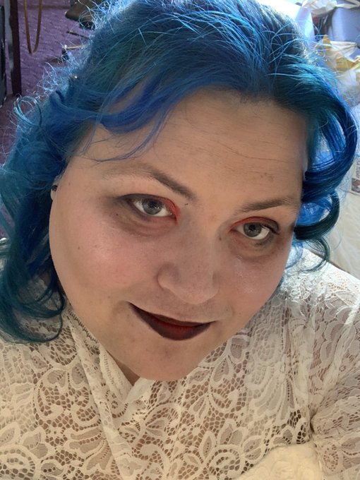 So I got married on Friday https://t.co/kq0O2zdZeN