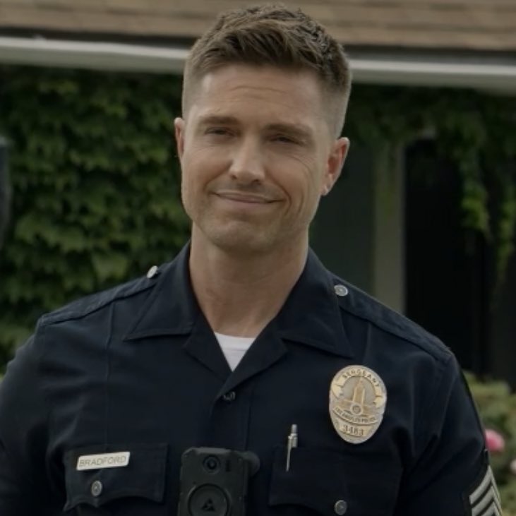 mabelsmoras's tweet photo. they’re smiling the same way 😂 #TheRookie #chenford https://t.co/HYhd0Il8pv