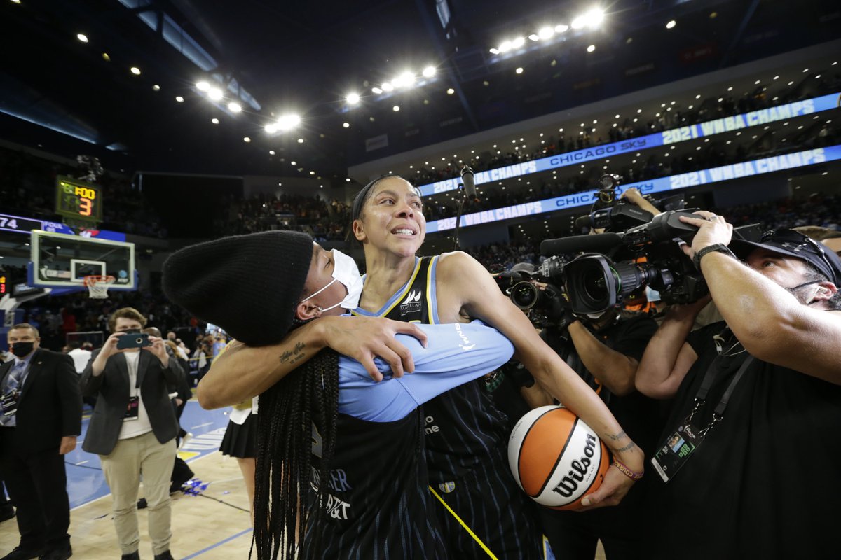 WNBA tweet picture