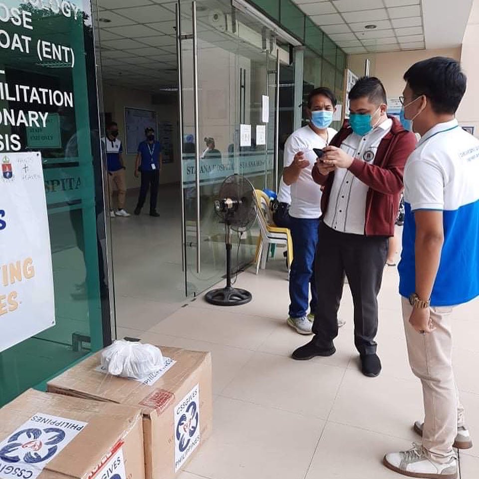 css_ph's tweet photo. Project HCW Relief Day 28 - hot meals delivered to our Covid front line heroes at the Sta. Ana Hospital in Manila
#care #share #serve #give #bayanihan #hcwrelief https://t.co/eW9q2Z8N8N