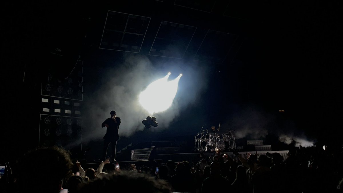 way2alexxx's tweet photo. NF CLOUDS TOUR #NFcloudstour #NFrealmusic #CLOUDStour @nfrealmusic https://t.co/CYNa4rWfeN