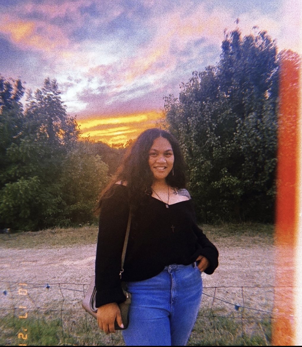 aneleotaa's tweet image. fixed my priorities, now im committed to myself #fall21