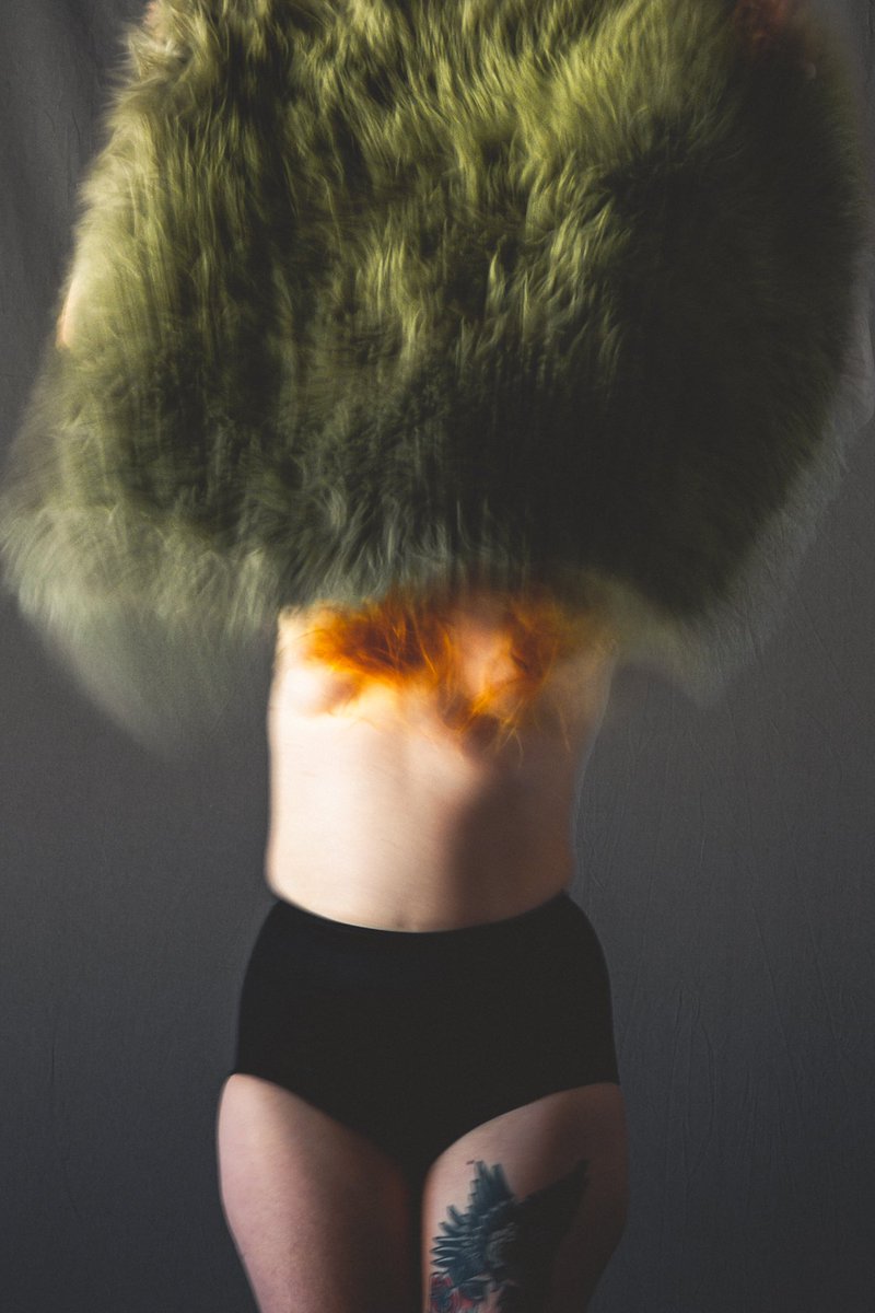 NadiaInreallife's tweet photo. Self portrait / on being a houseplant 
#selfportrait https://t.co/66CVCDUEjn