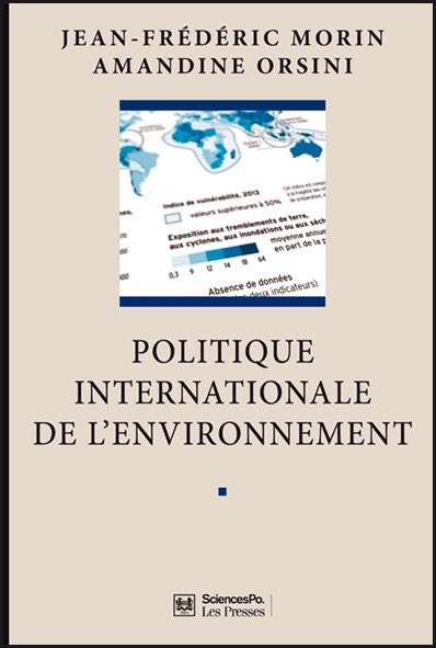 Le 18 octobre 1950 fut adopté à Paris la convention internationale pour la protection des oiseaux, qui fit apparaître la notion d'espèces menacées d'extinction, et la nécessité de préserver des habitats naturels. Elle légitima l’action de groupes de pression environnementalistes.