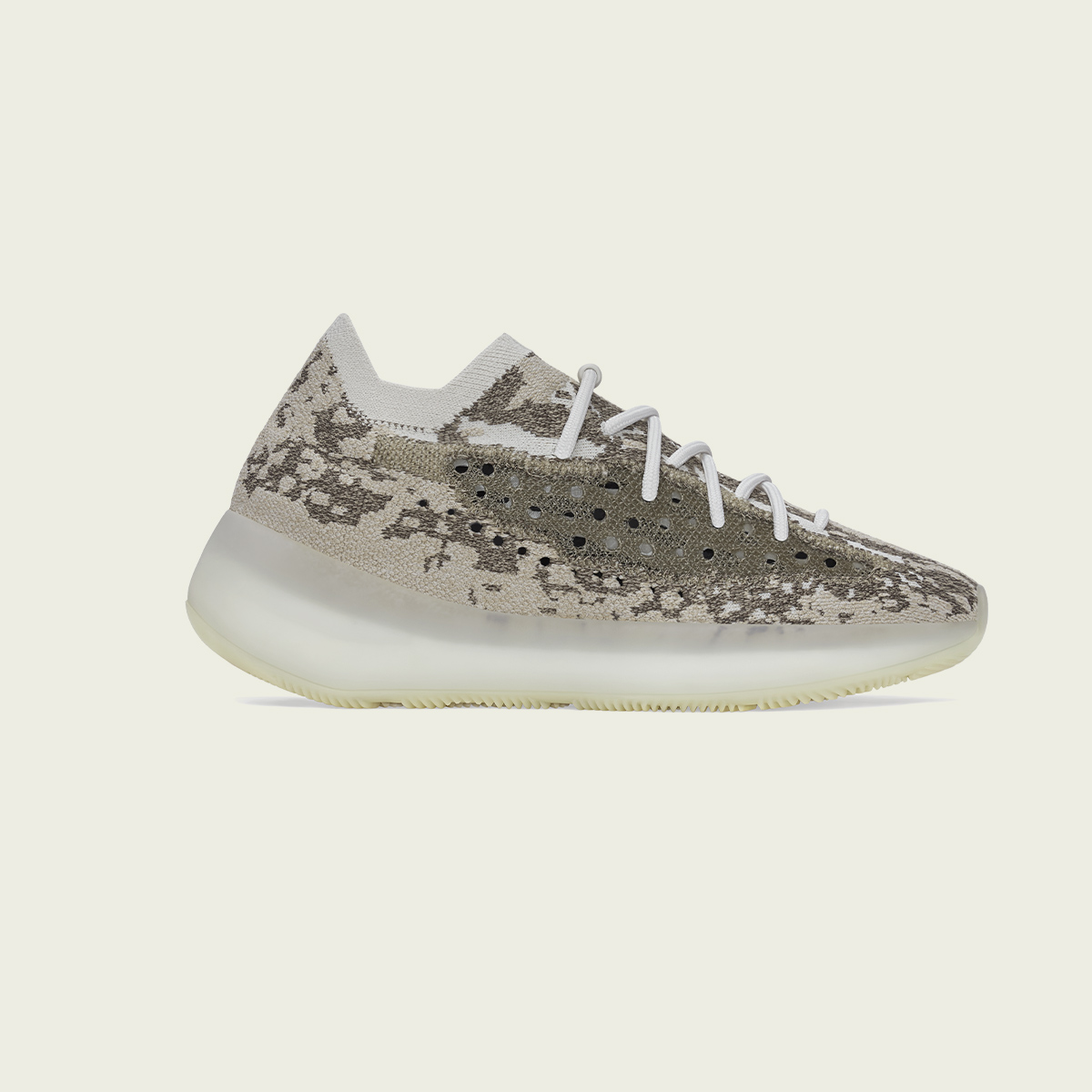 levelshoes's tweet photo. Here comes ๐๐๐ YEEZY Boost 380 'Pyrite' has just landed in Men's and Women's sizes. Click here to shop before it's too late: https://t.co/jpFLUjGvO8 #LevelDrop #YeezyBoost #Yeezy380 https://t.co/PVXkHQDd8G