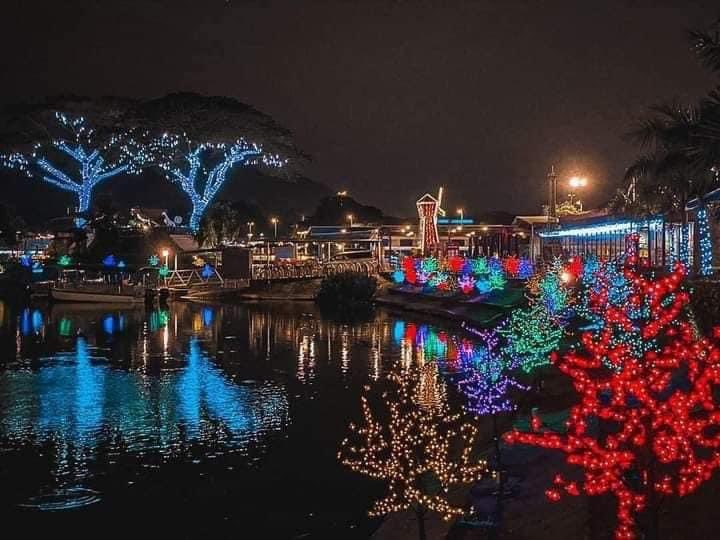JalanCutiSantai's tweet photo. 📍99 Wonderland Park (Wildlife in The City),  Pusat Bandar Utara Selayang, Batu Caves, Selangor.

Selamat Pagi 😍! Wow ini adalah 99 WonderlandPark yang menempatkan pelbagai tarikan seperti :

- 99 Dinosaur Park 🦖
- 99 Panda Street 🐼
- 99 Wild Island
- 99 Zoo Lights https://t.co/fe30yjORZF