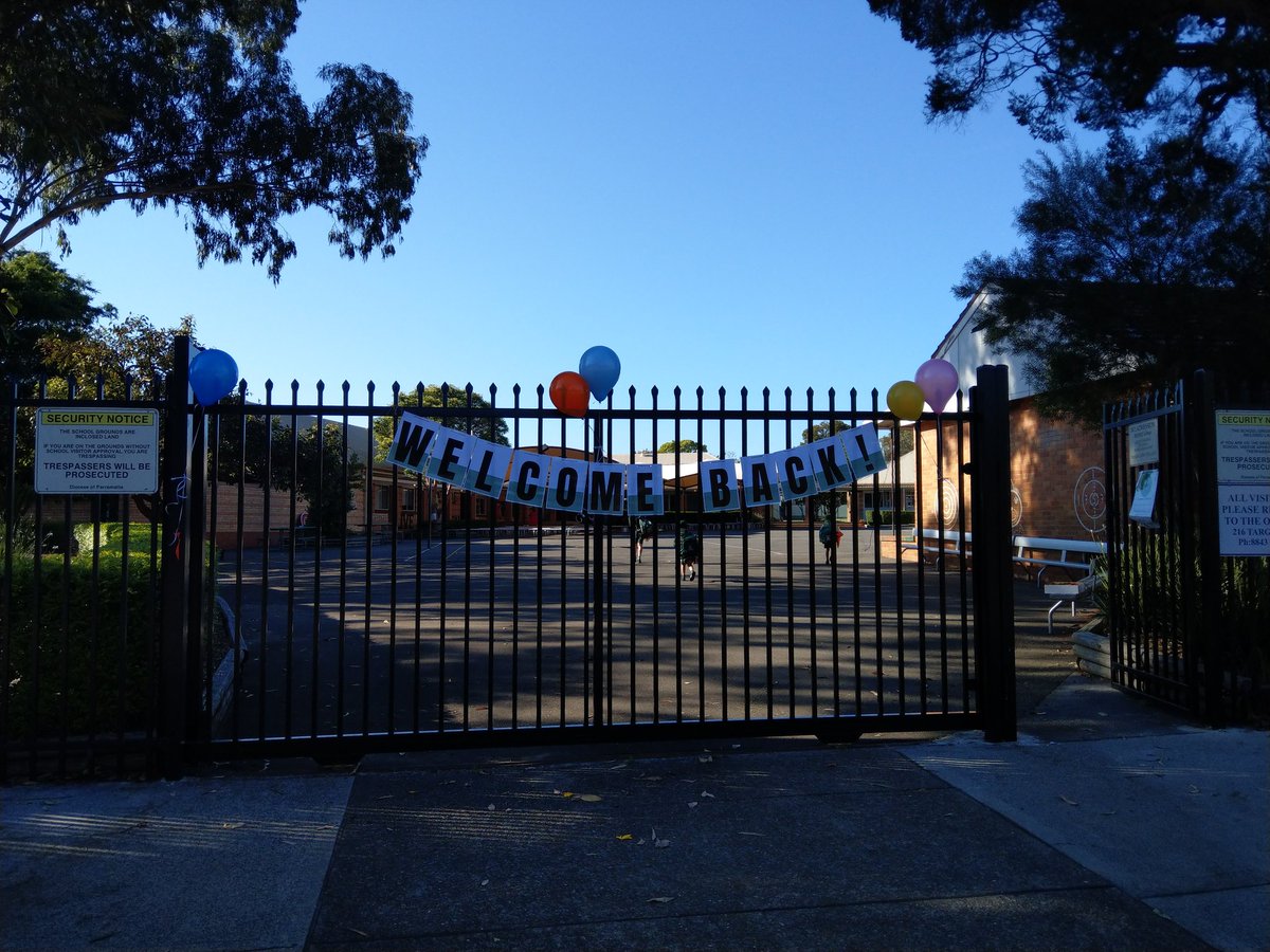 To the thousands of teachers across NSW today who, however they were feeling, put on a smiling, mask covered face and transitioned back to face-to-face teaching today: well done.