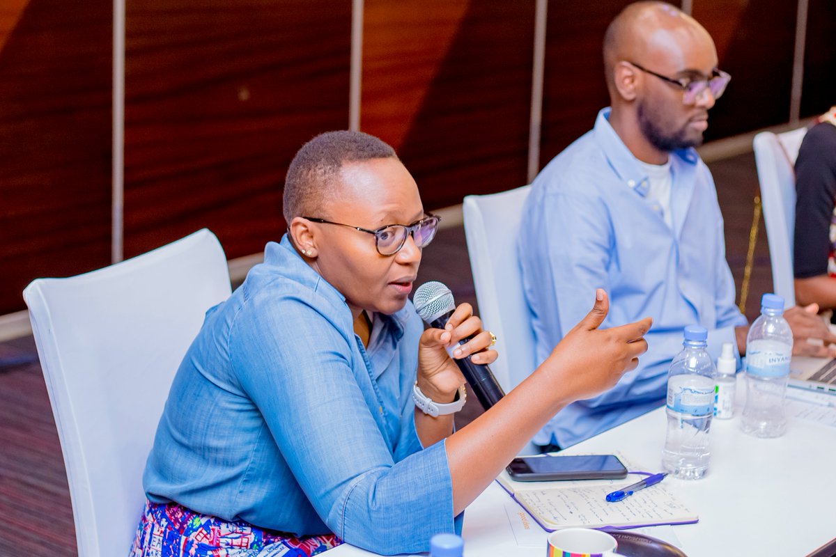 LeoAfricaInst's tweet photo. "I hope ten years from now, we will be seeing the impact and results of having started pulling together,” @LucyMbabazi

Thank you, Lucy, for joining @leoafricnetwork in Kigali to discuss what we can learn from the concept of Harambee for leadership in our times. #YELPReunion https://t.co/ev01CQV3R2