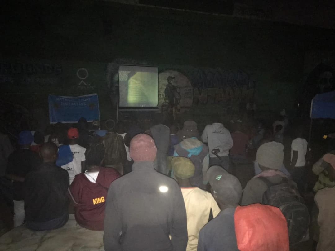 Mathare_Roots's tweet photo. MATHARE ROOTS FEST 2!!!!
Dumping caz #matharerootsfest2 was a major success  !!!!

Shukran to all our partners for the support and for believing in what we do for our community.
#whenweworktogethergreatthingshappen 
#kidsfunday
#MathareFest2 
#matharerootsinitiative https://t.co/pFXQNCppgt