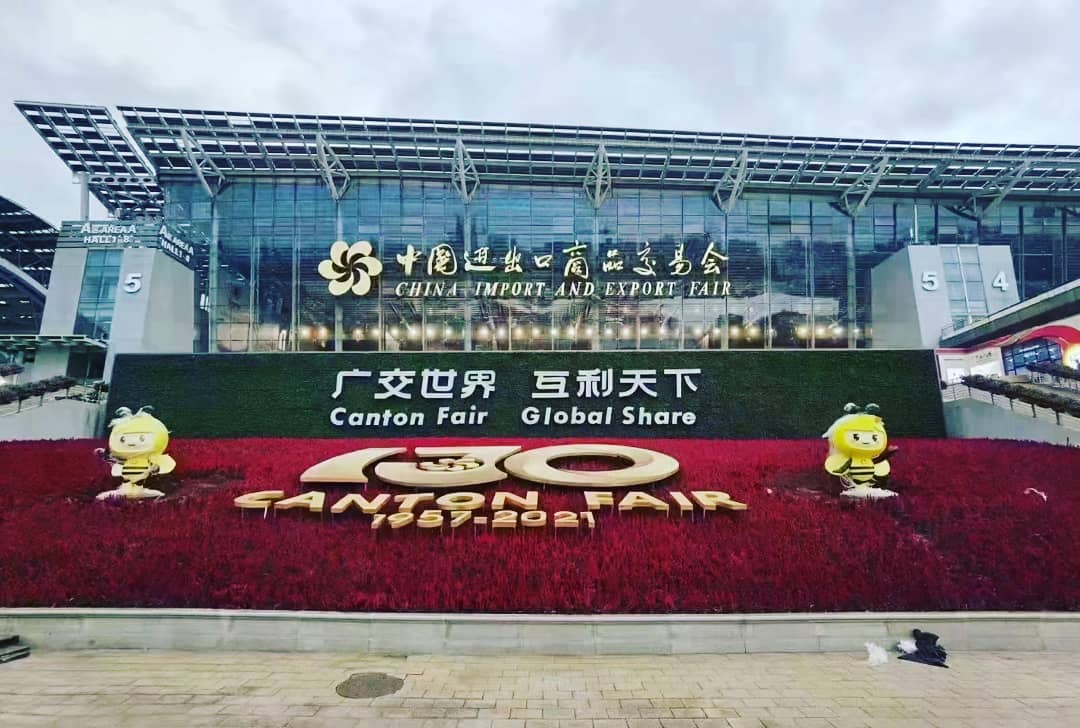 Label_Tag's tweet photo. The 130th Canton Fair kicked off as scheduled, as the world's first to resume the largest offline exhibition to meet global buyers, help enterprises to take orders for the world, expand the market, and help promote the domestic and international double-cycle. https://t.co/4ZuyB5QjiE