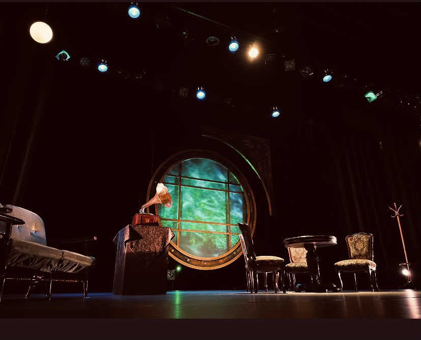 ponkotudamashii's tweet photo. 『RUSTRAINFISH』全公演終了致しました。

無事に最後まで、この作品をこのメンバーで出来た事。皆様に、観に来て頂けた事に本当に感謝しております。

東京公演でも、大阪公演でも最高の景色を与えて頂きありがとうございました！

#RUSTRAINFISH https://t.co/oQVzV4HWWN