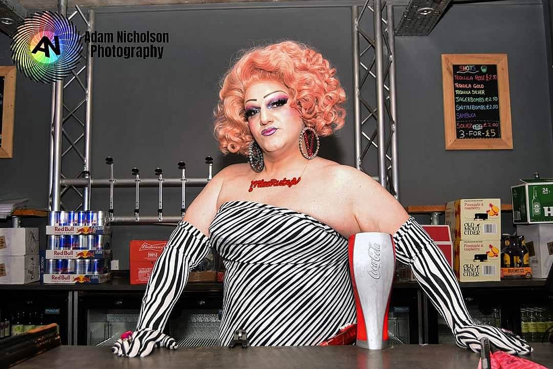 ANicholsonPhoto's tweet photo. Feeling thirsty? @MissRubyV will sort you out. This was a really fun photoshoot to do. https://t.co/Y34Bw2HouX
