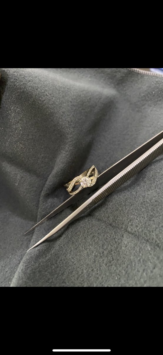 Pour ceux que ça intéresse, voici un petit aperçu de ce que mon travail et de ce que je fais au quotidien. Vraiment passionnant.