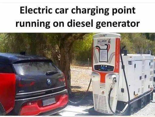 cnpaulpradeep's tweet image. என்ன திமிங்கலம் இது ??

@elonmusk be like 

இதுக்கு பருத்தி மூட்டை கோடவுன்லயே  இருந்திருக்கலாம் !!

#SaveEnvironment
#electricvehicle #ChargingProblems #ElectricCar #Chargingpoint