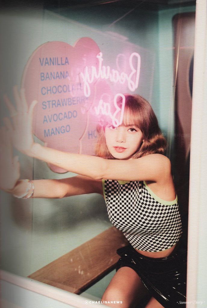 peagemi1306's tweet photo. We still here, try my best for Lisa
#YGTalkToUs #YGLetLisadoHerWork https://t.co/AwkJaeqE7D