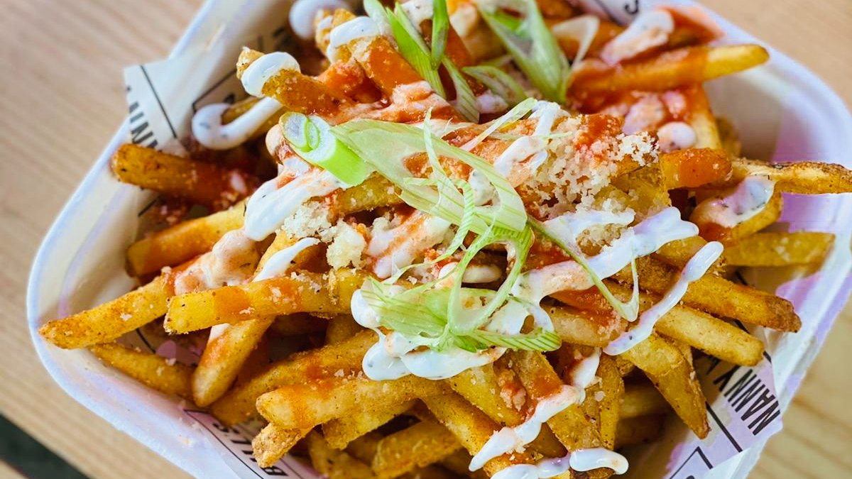 Have you been to Nanny Bills in London?
Their Insta-famous Aggy Fries using McCain Surecrisp™ will make your fries dreams come true 😍

#McCain #Brakes #Surecrisp <a href="/McCainFoods_B2B/">McCain Foodservice UK</a> #foodservice