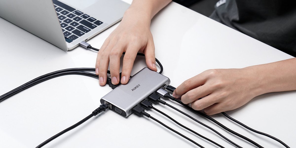 -Are you still looking for a nice HUB for your new laptop?
-
-AUKEY 🔥CB-C78 12 IN 1 USB-C Hub is only for $38.49 right now!
(CODE: AK45)
👉👉bit.ly/2YuROzZ
-
-
#AUKEY #setupinspiration #isetups #setuptour #hub