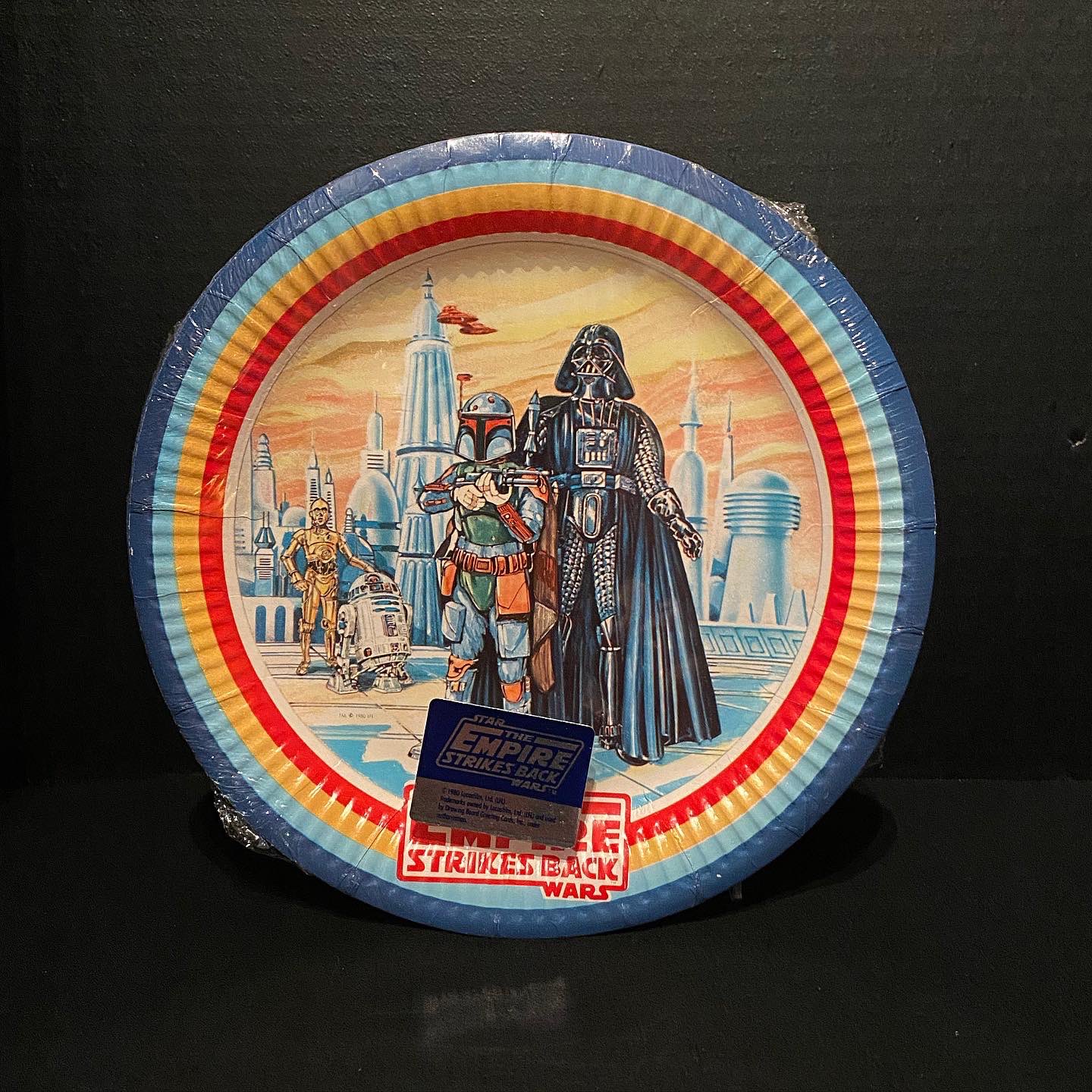 Robbie on X: New Acquisition: Designware paper plates. #collection  #collector #starwars #vintage #vintagestarwars #theempirestrikesback  #designware #plate #paperplates #party #darthvader #bobafett #c3po #r2d2  #chewbacca #cloudcity #bespin